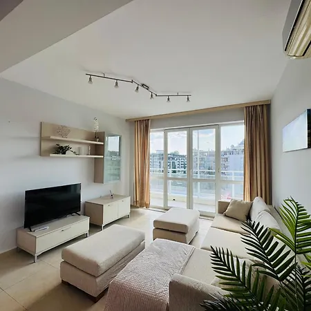 Апартаменти Sunny House 401 Two Bedroom *